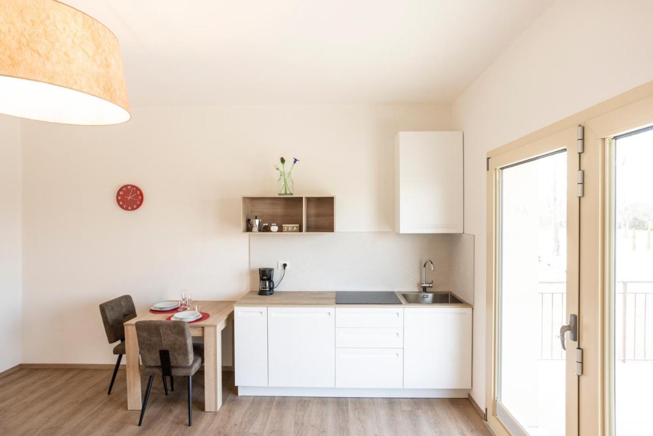 Borgoroma - Business & Apartments Verona Bagian luar foto